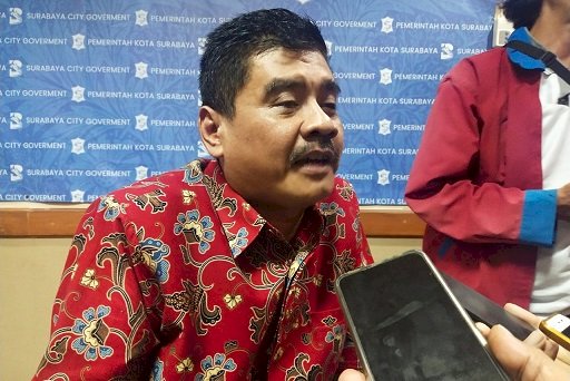 Pemkot Surabaya Gratiskan Sementara Retribusi Air PDAM bagi MBR