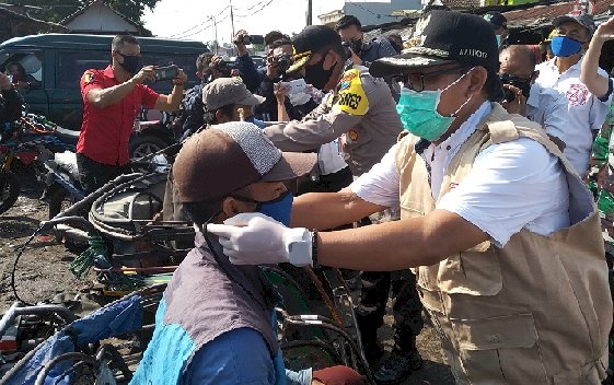 Bagi Masker, Wali Kota Malang dan Forkopimda  Kampanye Cegah Covid-19 di PIG