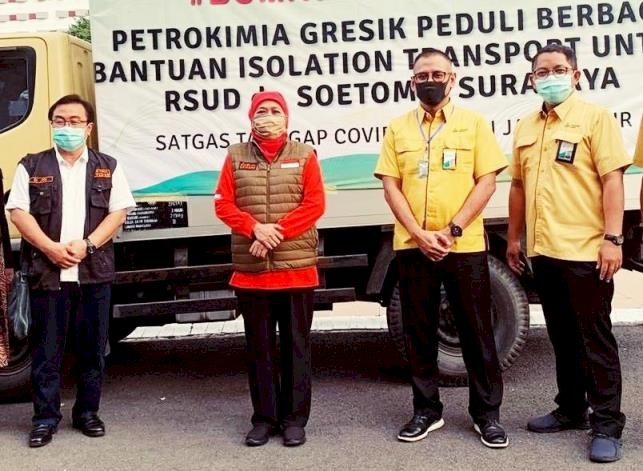 Petrokimia Serahkan 12 Ribu Paket Beras ke Pemprov Jatim