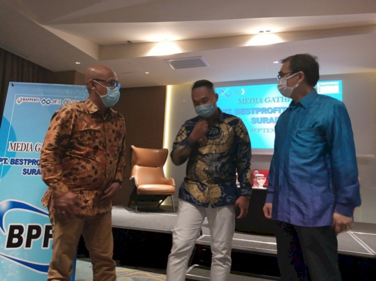Bestprofit Surabaya Yakin Investasi Emas Masih Berkilau
