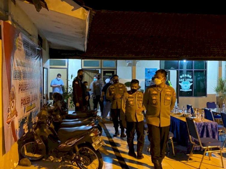 Kapolresta Sidoarjo Patroli Malam Minggu