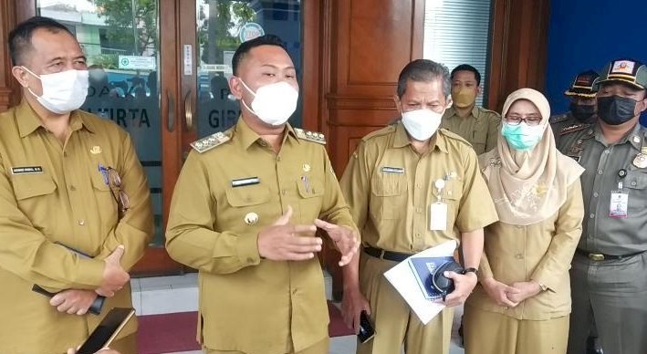 Ganti Seluruh Direksi Giri Tirta, Bupati Gresik Anggap Perumda Sedang Masuk ICU 