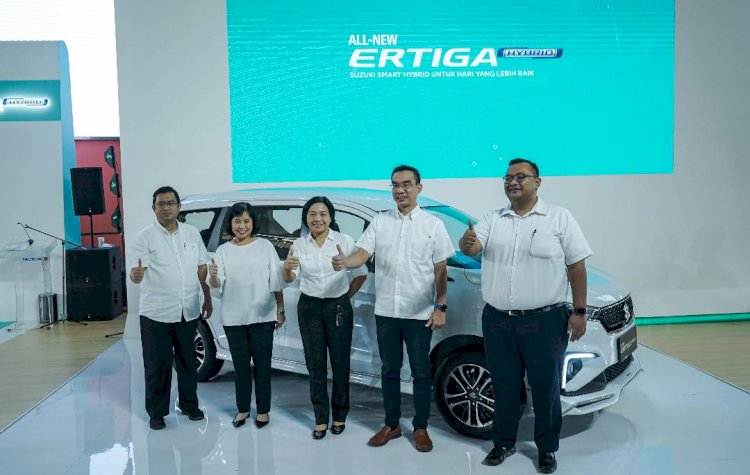 Suzuki Luncurkan Ertiga Hybrid di Jakarta