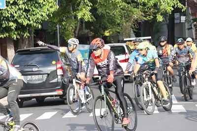 1000 Bikers Ramaikan Fun Bike HUT Bhayangkara