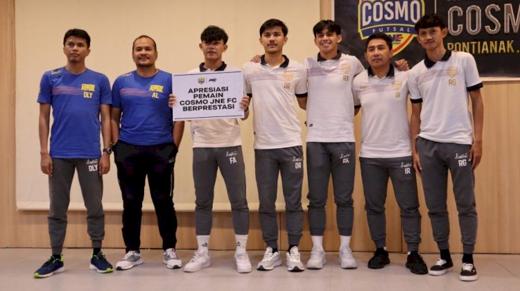 JNE Apresiasi Pemain Cosmo JNE Futsal Club
