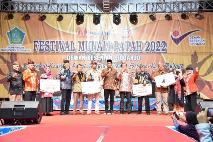 Bupati Muhdlor Apresiasi Festival Seni Munali Patah 2022