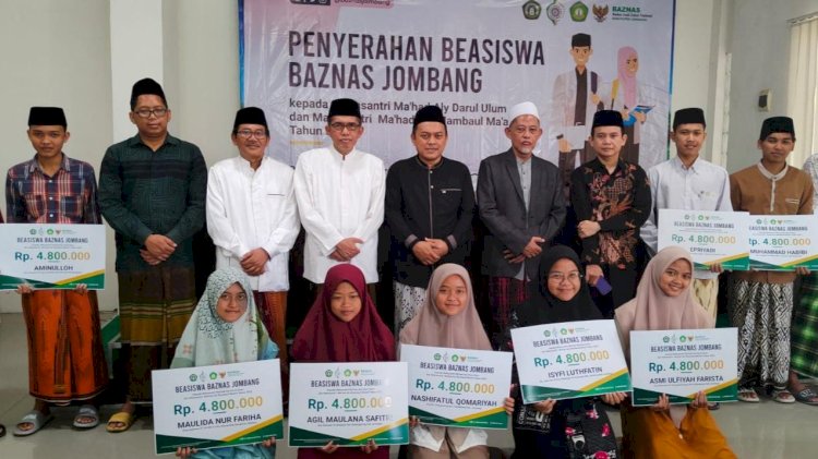 Baznas Jombang Beri Beasiswa Puluhan Mahasantri Ma'had Aly