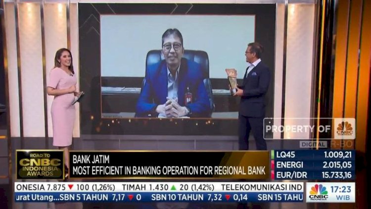 Bank Jatim Raih CNBC Indonesia Awards 2022