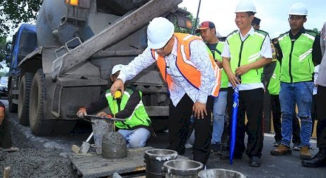 Telan Biaya Rp 8,3 Miliar untuk Pembangunan Ruas Jalan Tambakrejo-Lumbang