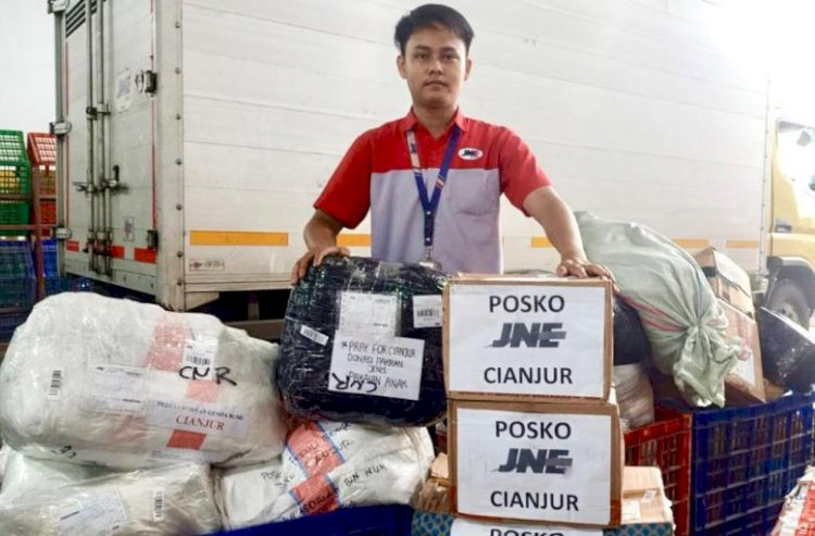 JNE Gratiskan Paket Kiriman Bantuan ke Cianjur