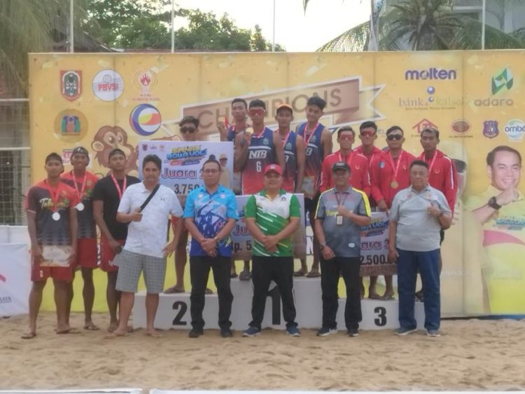 Jawa Timur Juara Umum Sirkuit Nasional Voli Pantai