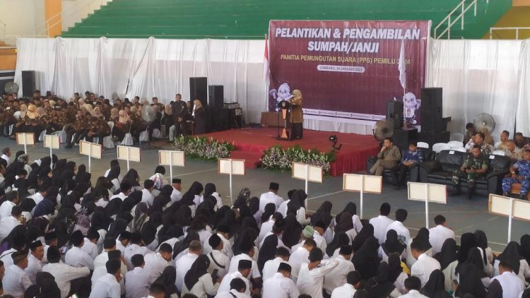 KPU Jombang Lantik Ratusan PPS Pemilu 2024