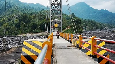 Tali Sling Jembatan Terputus, Warga Diimbau Berhati-hati
