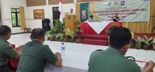 Satpol PP Provinsi Jawa Timur Sosialisasikan UU Cukai di Mojokerto