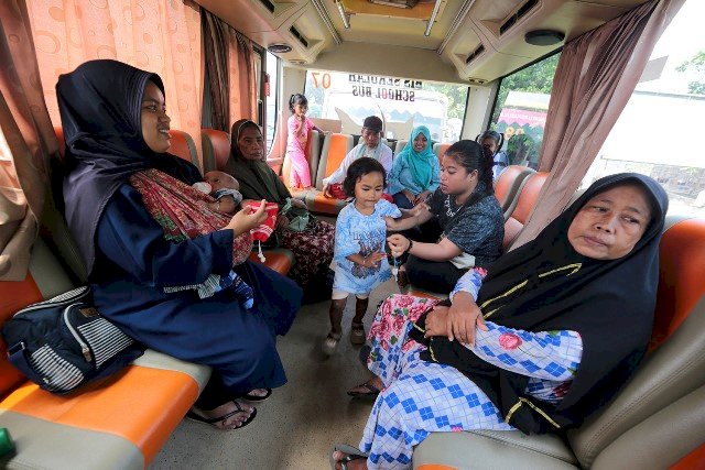 Relokasi Warga Kampung 1001 Malam Tuntas Sebelum Ramadan, Wali Kota Eri: Kita Lakukan Bertahap