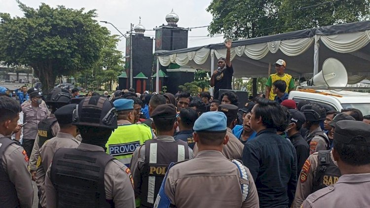 Tuntut Janji Bupati, Demo Mahasiswa Cipayung di Jombang Ricuh