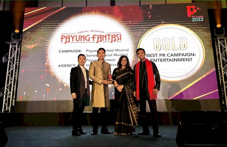 Serial Payung Fantasi Raih Piala Gold di PR Awards di Singapura