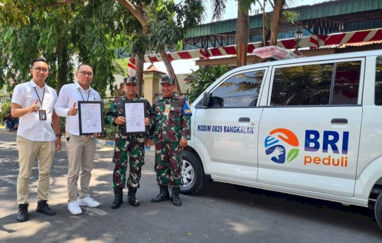 Program TJSL, BRI Serahkan Ambulan kepada Kodim Bangkalan