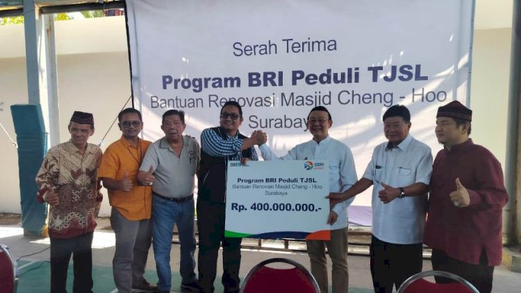 Gelar Program TJSL, BRI Beri Bantuan untuk Perbaikan Masjid Cheng Ho Surabaya