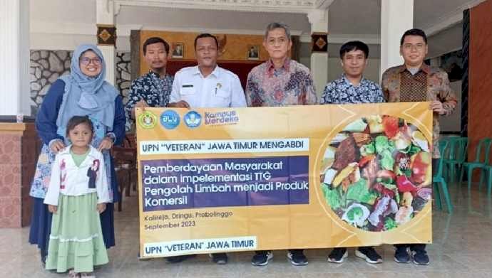 UPN Jatim Mengabdi, Memanfaatkan TTG Pengolah Sampah  Jadi  Produk Berdaya Jual di Desa Kalirejo