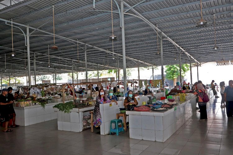 Pasar Nambangan Jadi Pasar Pangan Aman