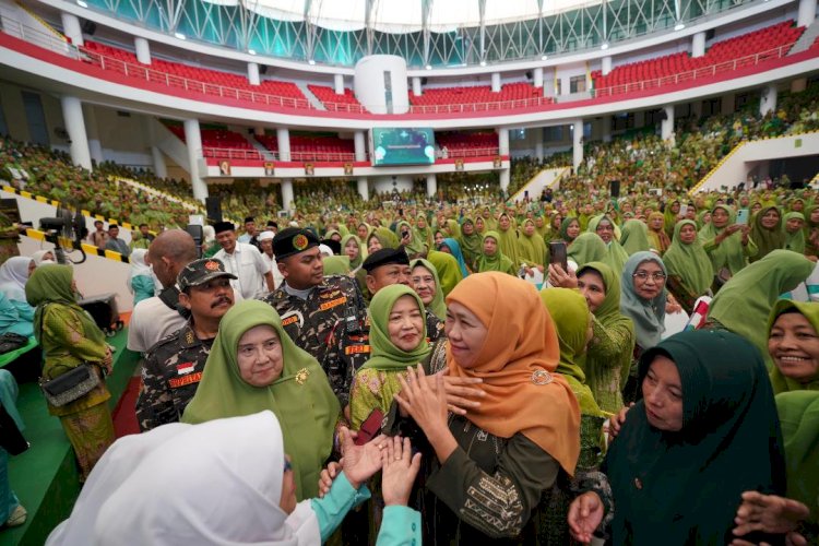 Khofifah Ajak Perguruan Tinggi Beri Beasiswa Anak-Anak Palestina