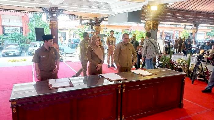 Pemkab  Mojokerto Deklarasi  Komitmen Anti -Korupsi