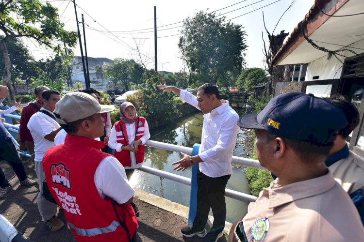 Segera Bereskan Infrastruktur di Kampung, Lanjutkan Pendidikan Gratis