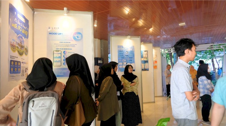 ITS Gelar Pameran Inovasi Bisnis Statistik