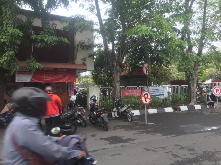 Motor Tukang Servis Hilang di Samsat Manyar