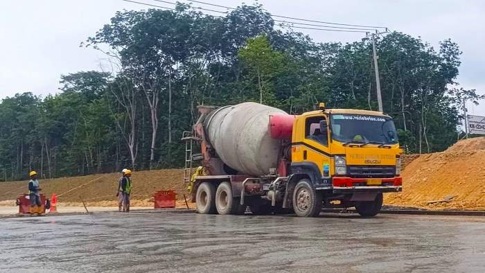 Hubungkan Jambi -Lampung, SIG Pasok Beton Siap Pakai  untuk Pembangunan Jalan Tol Bayung Lencir-Tempino