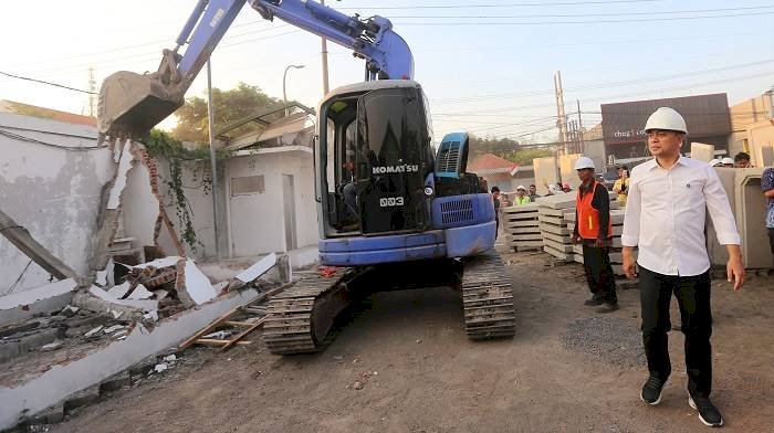 Selama 3,5 Tahun, 64.972 Meter Jalan di Surabaya telah Diperbaiki ,  Wali Kota Eri: Bukan Lagi Tambal Sulam