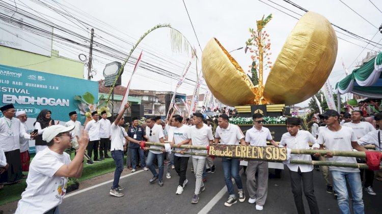 Endhog-endhogan, Tradisi Warga Banyuwangi Peringati Maulid Nabi