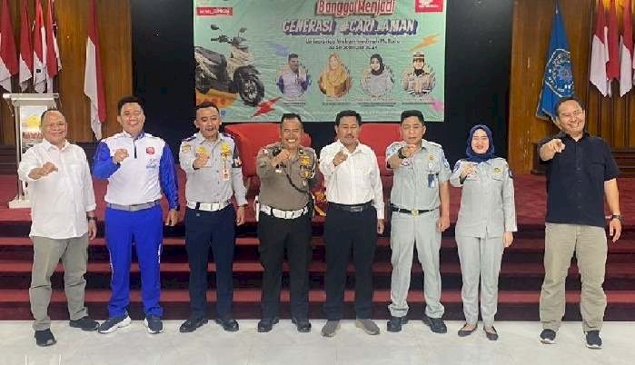 Seminar “Slow Down, Life Up” Berkendara ala Anak Muda di Malang