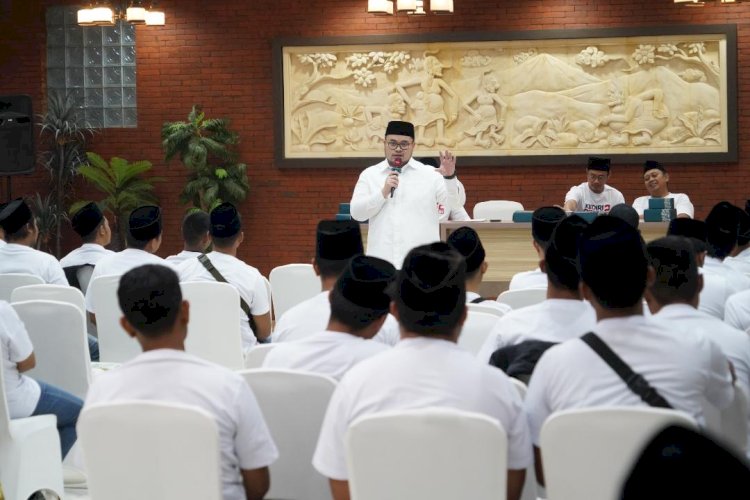 Pemuda NU Kediri Dukung Pasangan Dhito-Dewi