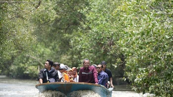 Meriahkan Peringatan HLN Ke-79, Dukung Ecowisata dan UMKM, PLN UIP JBTB Resmikan Ecowisata Susur Sungai Tambak Kejawan Putih Surabaya