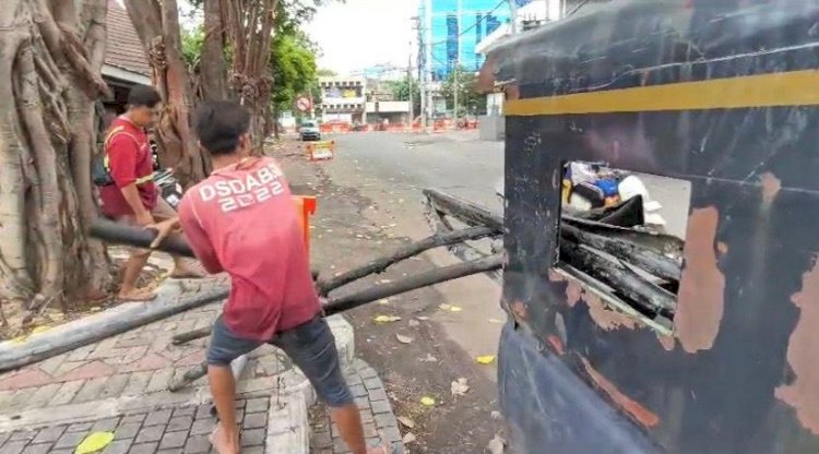 Tumpukan Kabel Curian Jadi Penyebab Banjir