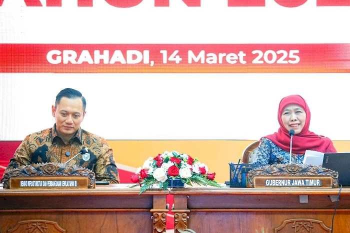 Pimpin Rakor Ketahanan Pangan Bersama Dua Menko, Gubernur Khofifah Optimis Jatim Mampu Pertahankan Produksi Beras Nasional