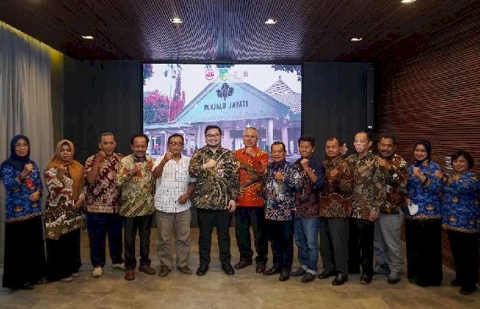 Bertemu Pengurus Dekopinda Kediri, Bupati  Hanindhito Bahas Peluang Kolaborasi