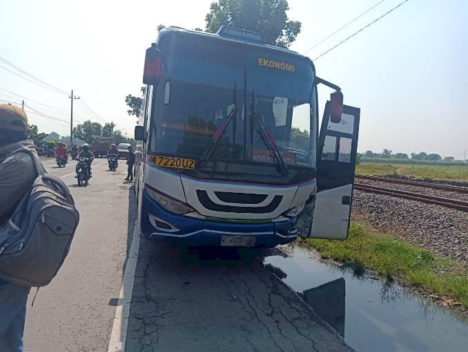 Sugeng Rahayu Srempet Pick-up, 5 Orang Terluka