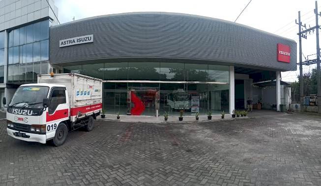 Relokasi Dealer Isuzu Margomulyo Dukung Bisnis Pelanggan