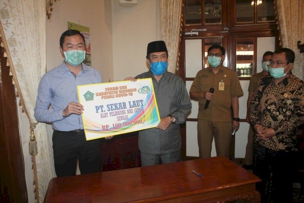 Perusahaan Serahkan Bantuan Peduli Covid-19