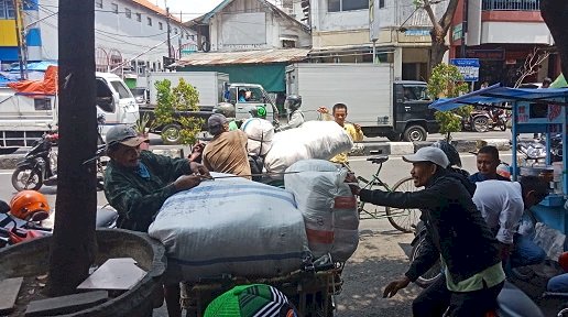 Pemkot Surabaya Buka Kembali Pasar Kapasan dan PGS