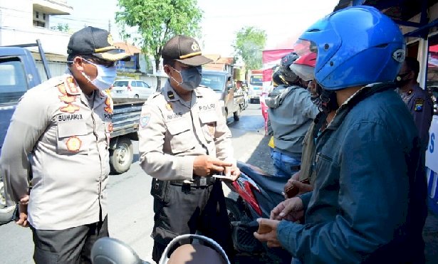 Polresta Sidoarjo Tindak 65 Pelanggar Jam Malam PSBB