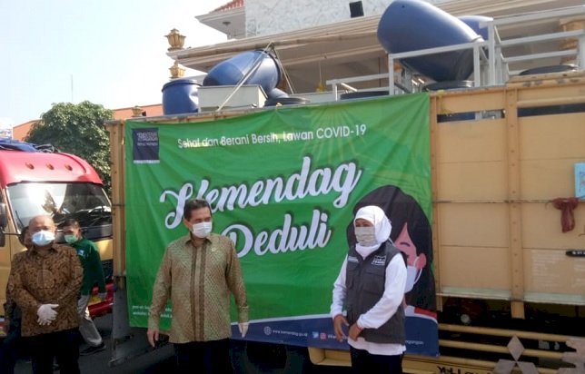 Gubernur Khofifah Trima Bantuan dari Progam Kemendag Peduli