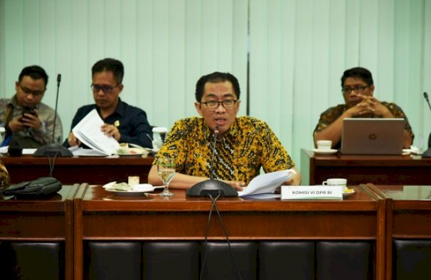 Ketua Komisi VI DPR RI Desak Pemerintah Perhatikan Pesantren