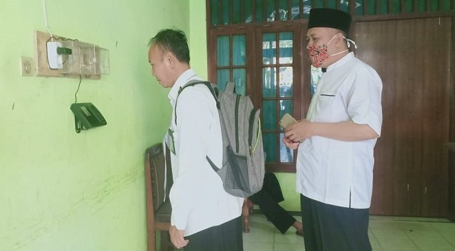 Di Tengah Pandemi Covid-19, Kemenag Tuban mulai Terapkan Face Detector