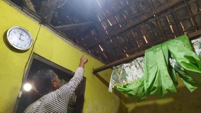 Sejumlah Rumah Warga Sukomulyo Jombang Diteror Lemparan Batu