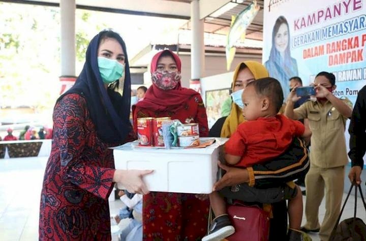 Tingkatkan Gizi Masyarakat Pemekasan, Nayla Baddrut dan Arumi Kampanyekan Gemarikan