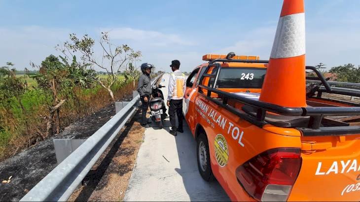 Gunakan Goggle Map, Pengendara Motor Masuk Tol